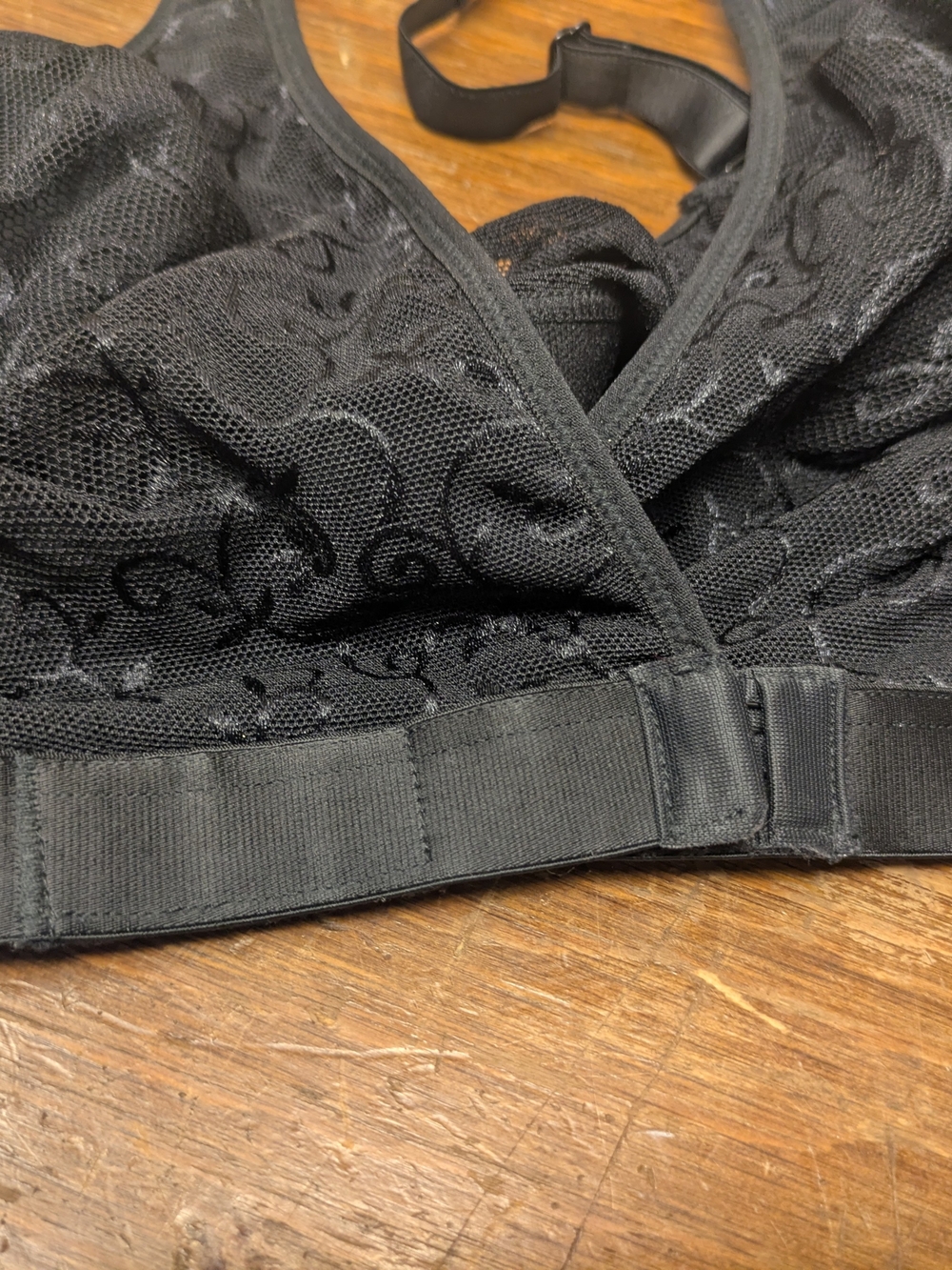 44B Black Lace Racer back Wireless Front Close V to Plunge Bralette Leading Lady - Picture 4 of 8